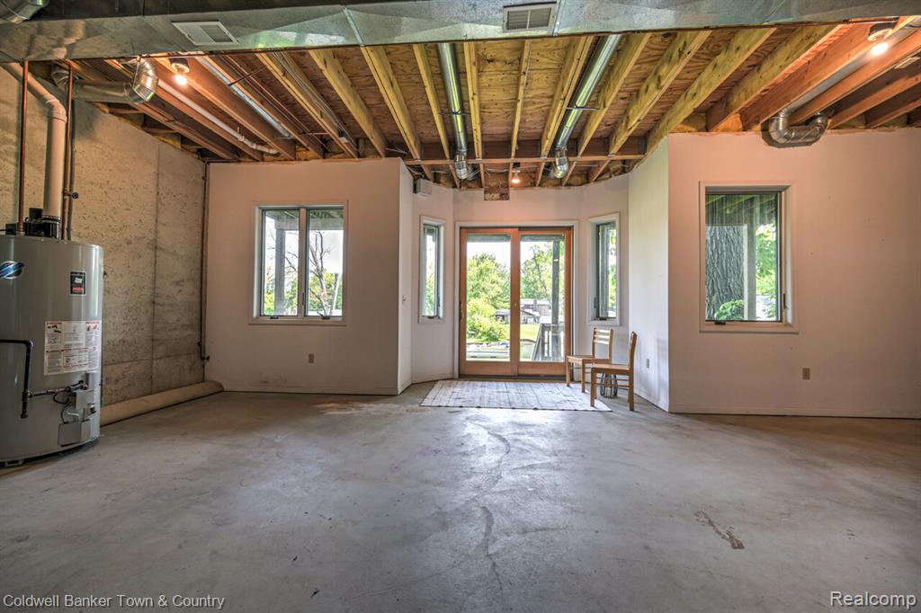 11265 N Shore Drive, Whitmore Lake, MI 48189 — Photo 40