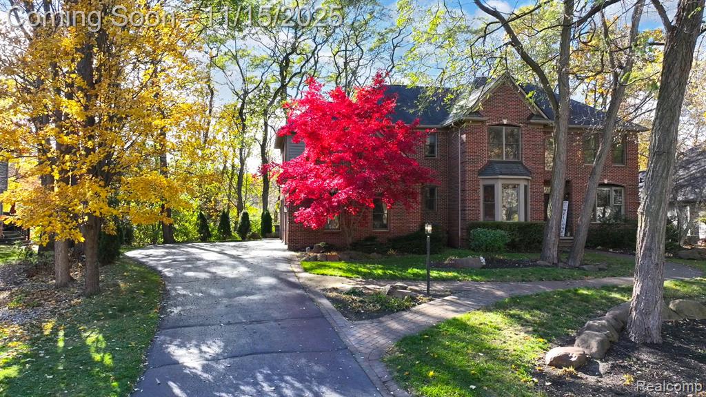 9751 Kingston Pointe Drive, Clarkston, MI 48348 — Photo 44