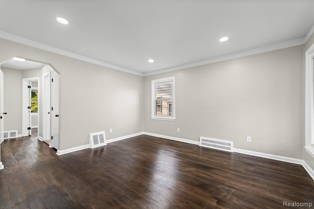 4484 Howe Road, Wayne, MI 48184 — Photo 5
