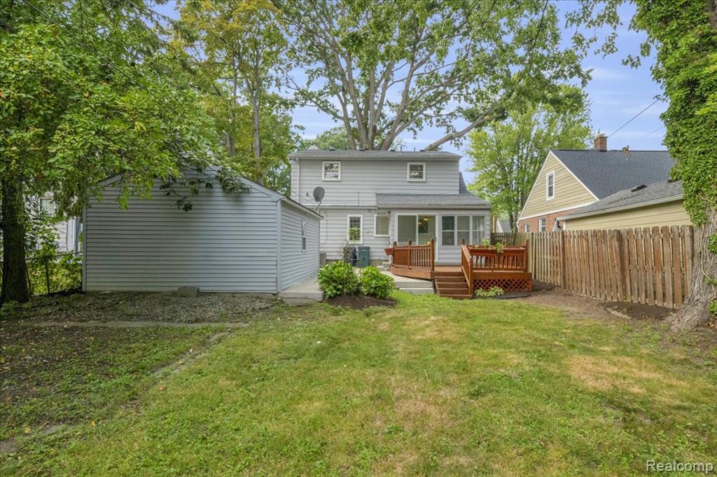 828 N Gainsborough Avenue, Royal Oak, MI 48067 — Photo 33