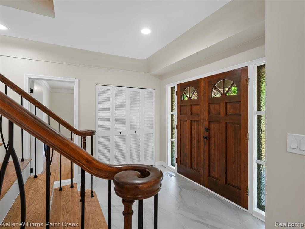 5925 Oakland Valley Drive, Rochester, MI 48306 — Photo 19