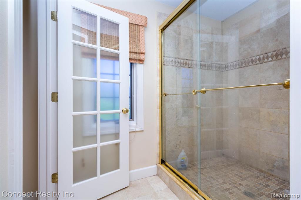 3215 Edgevale Drive, Lambertville, MI 48144 — Photo 61