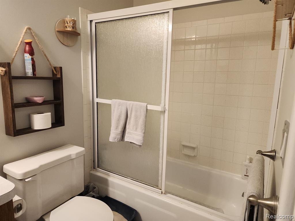 22842 RENFORD Street, Novi, MI — Photo 33