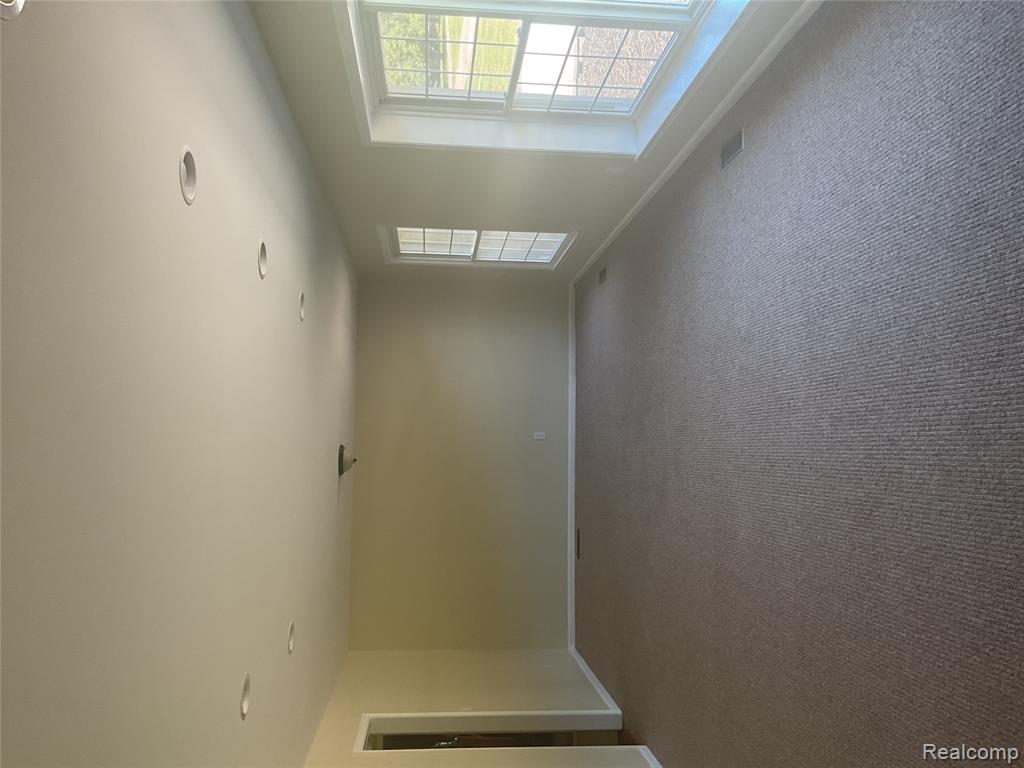 7096 Riverstone Road, West Bloomfield, MI — Photo 4