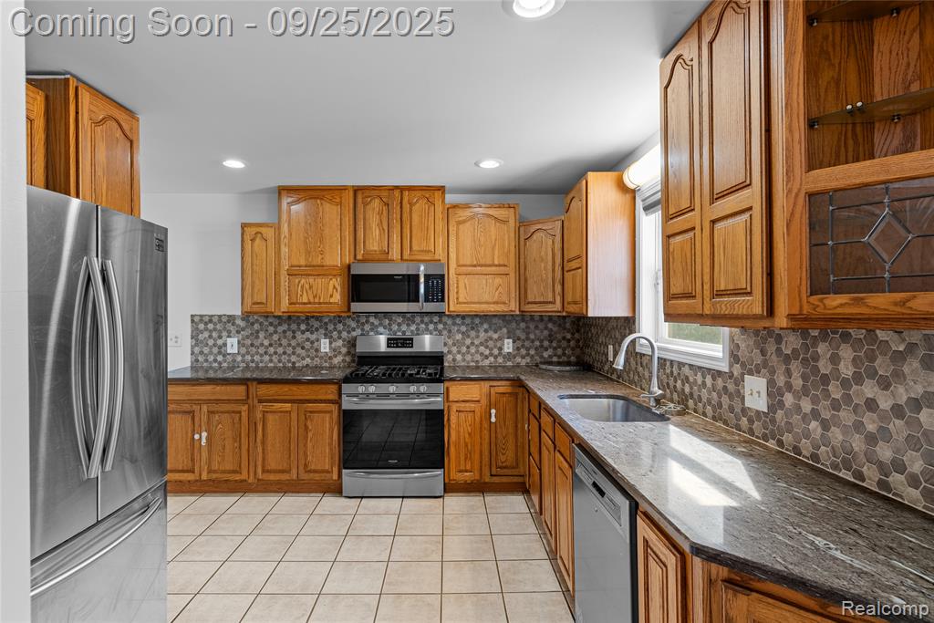 2085 Byrnes Drive, Clio, MI 48420 — Photo 7