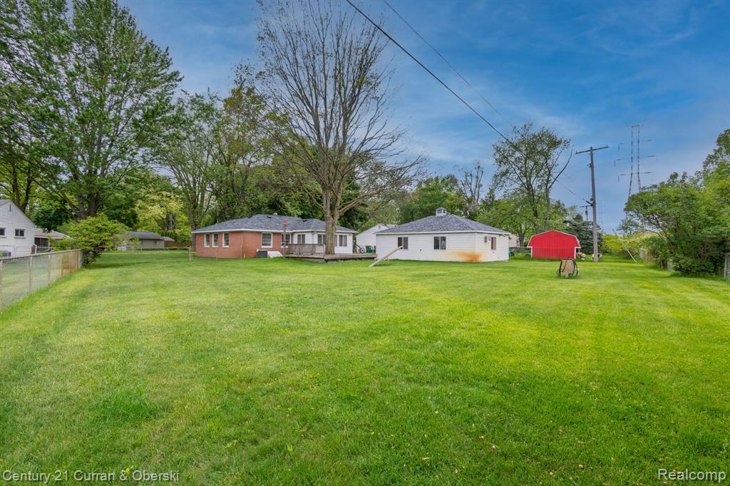 2548 Hearthside Drive, Ypsilanti, MI 48198 — Photo 29