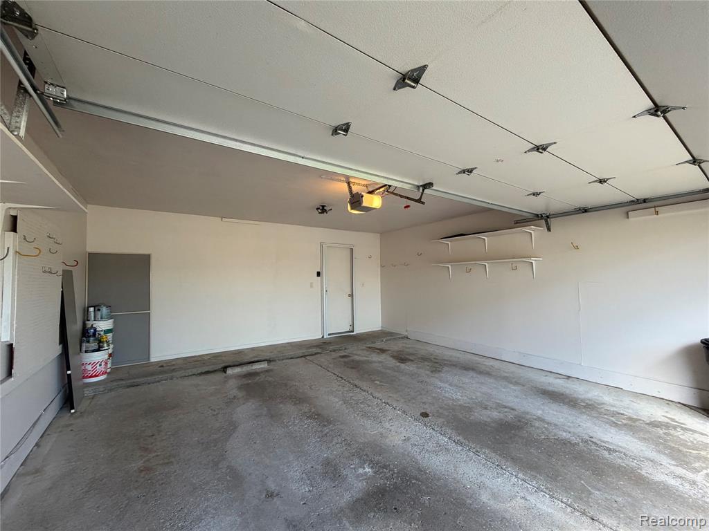5220 W Utica Road, Utica, MI 48317 — Photo 24