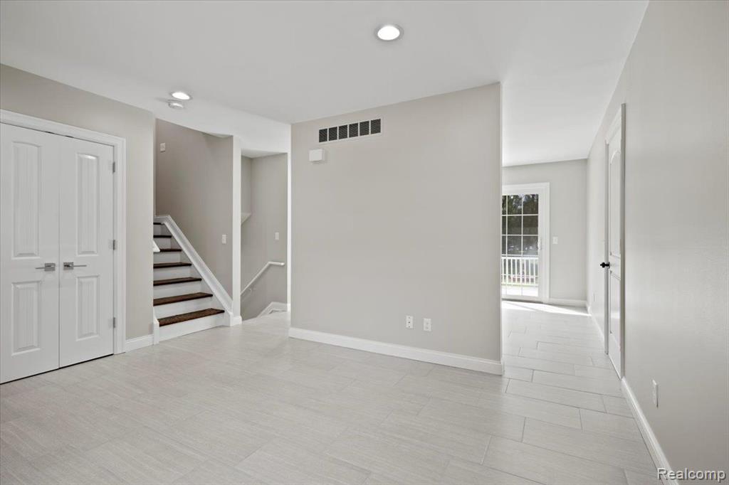 4525 CLINTONVILLE Road, Clarkston, MI — Photo 22