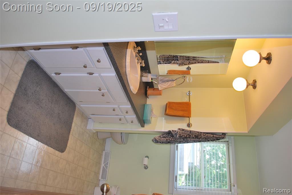 68 Meadow Lane, Lapeer, MI 48446 — Photo 20