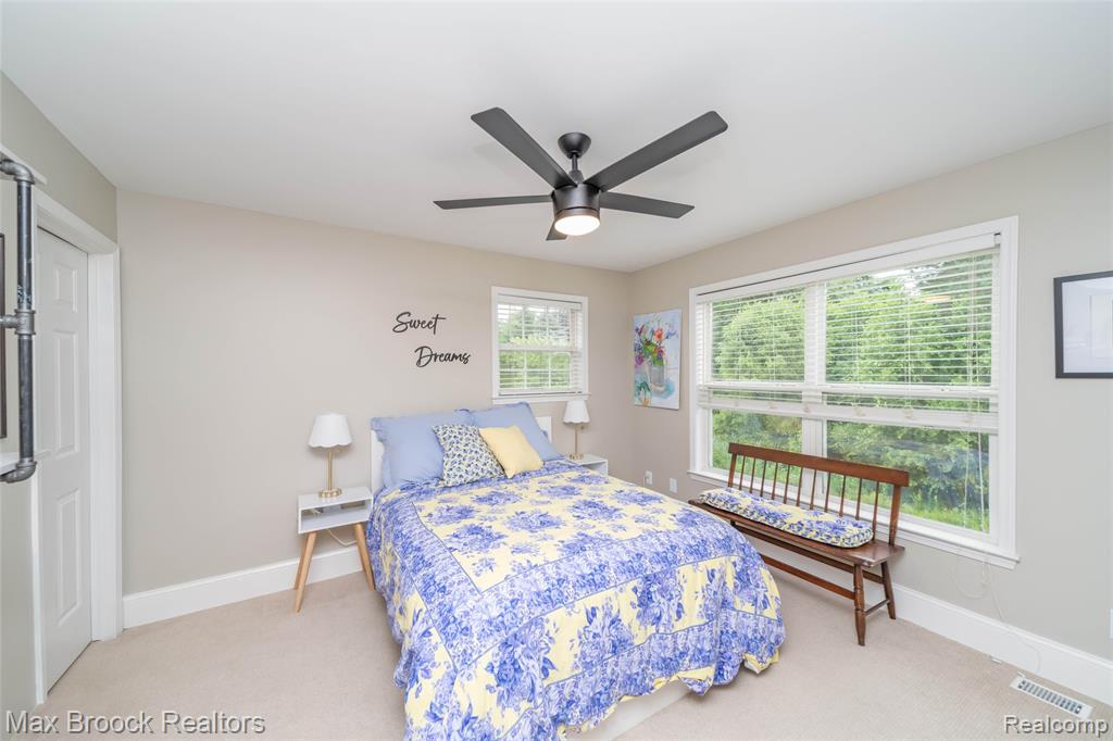 1478 Courtney Court, Hartland, MI 48353 — Photo 44