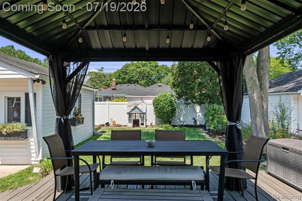 502 W Sunnybrook Drive, Royal Oak, MI 48073 — Photo 35