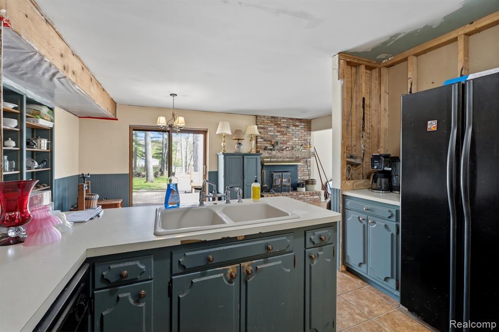 2700 N Hacker Road, Howell, MI 48855 — Photo 8