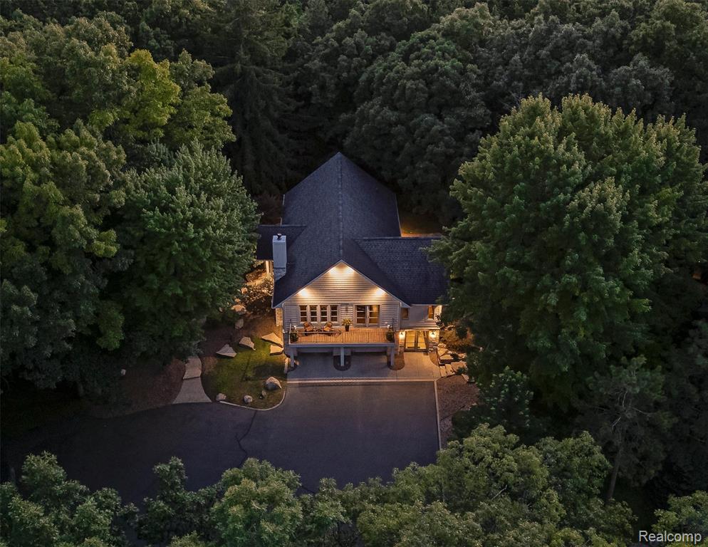 5484 Waldon Road, Clarkston, MI 48348 — Photo 8