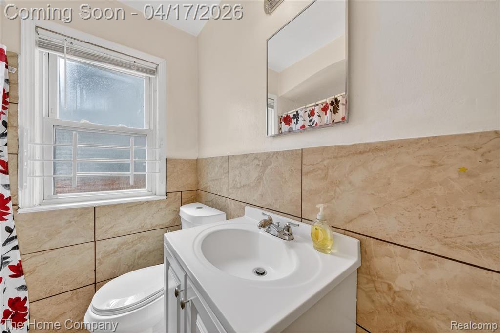 9077 Fielding Street, Detroit, MI 48228 — Photo 24