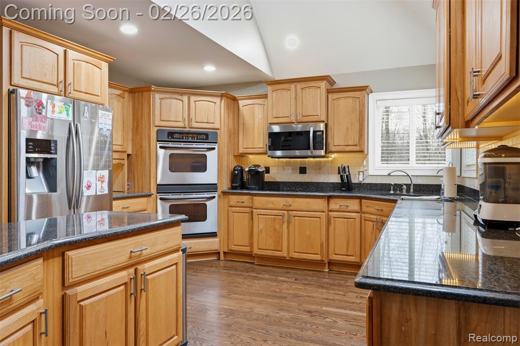 65690 North Avenue, Ray, MI, 00000