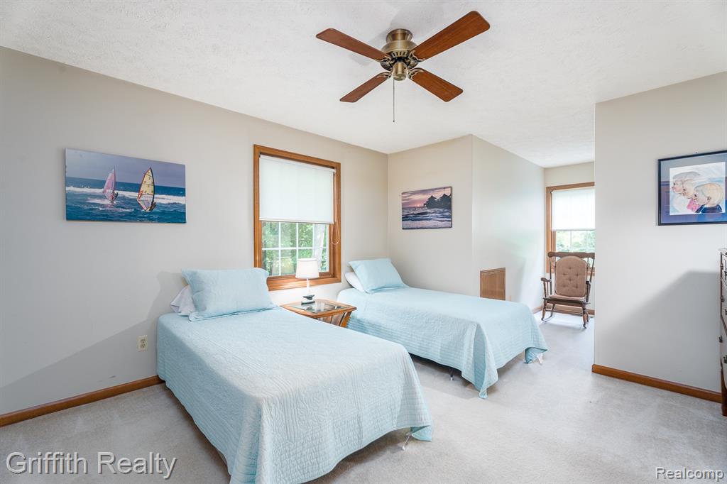 8123 Baypointe Drive, Brighton, MI 48114 — Photo 26