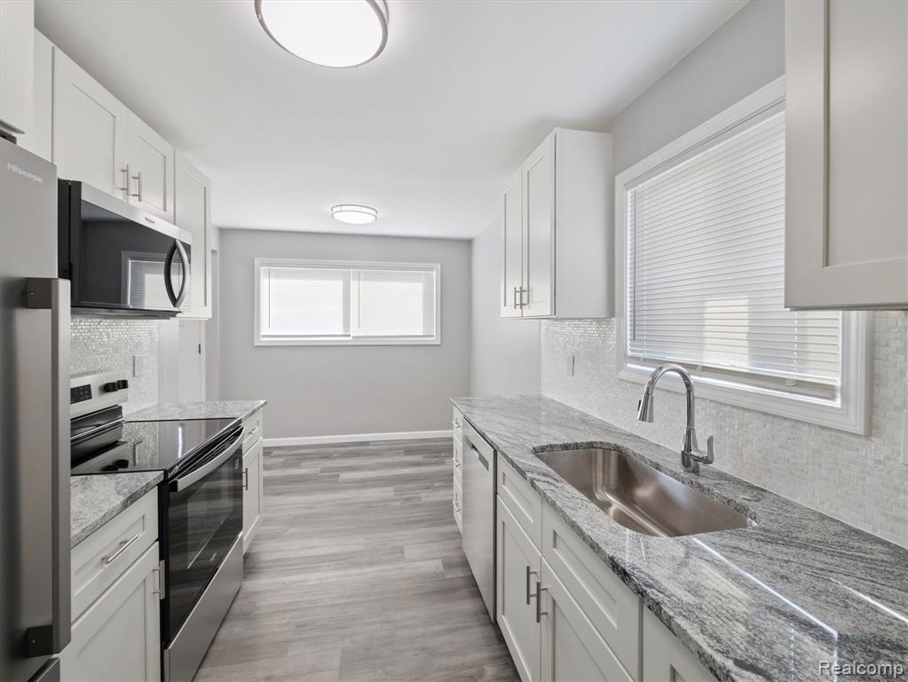8887 Woodbine, Redford, MI 48239 — Photo 7
