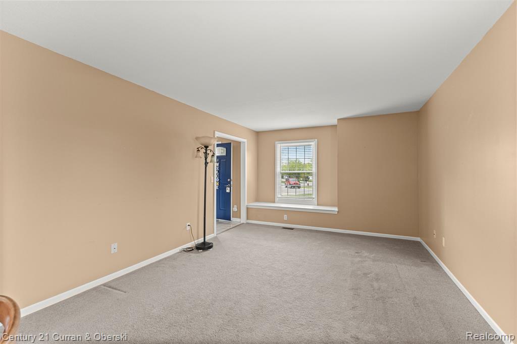 1256 Wedgewood Circle, Saline, MI 48176 — Photo 12