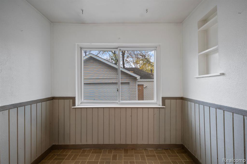 606 OAKLAND Avenue, Royal Oak, MI 48067 — Photo 37