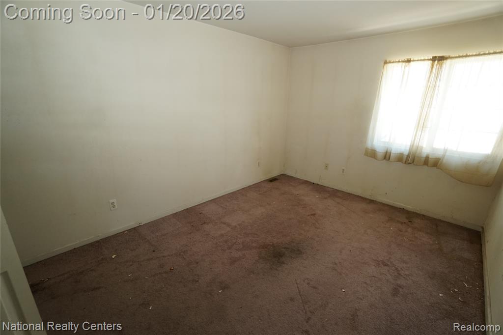 9025 Newport Way, 24, Livonia, MI 48150 — Photo 13