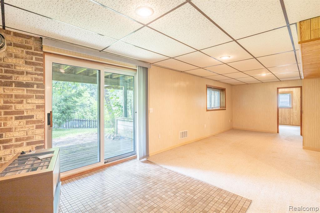 9920 DEXTER PINCKNEY Road, Pinckney, MI 48169 — Photo 32