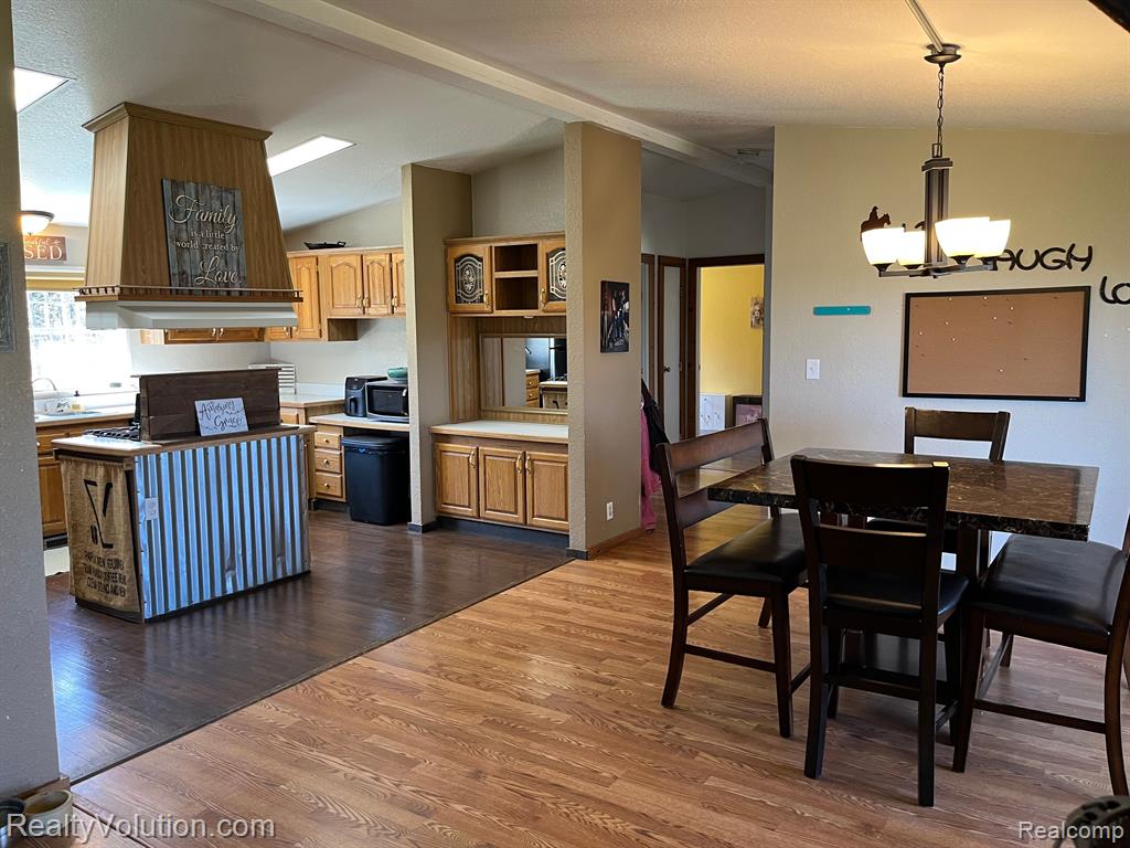 1736 WHEELING Road, Imlay City, MI 48444 — Photo 6