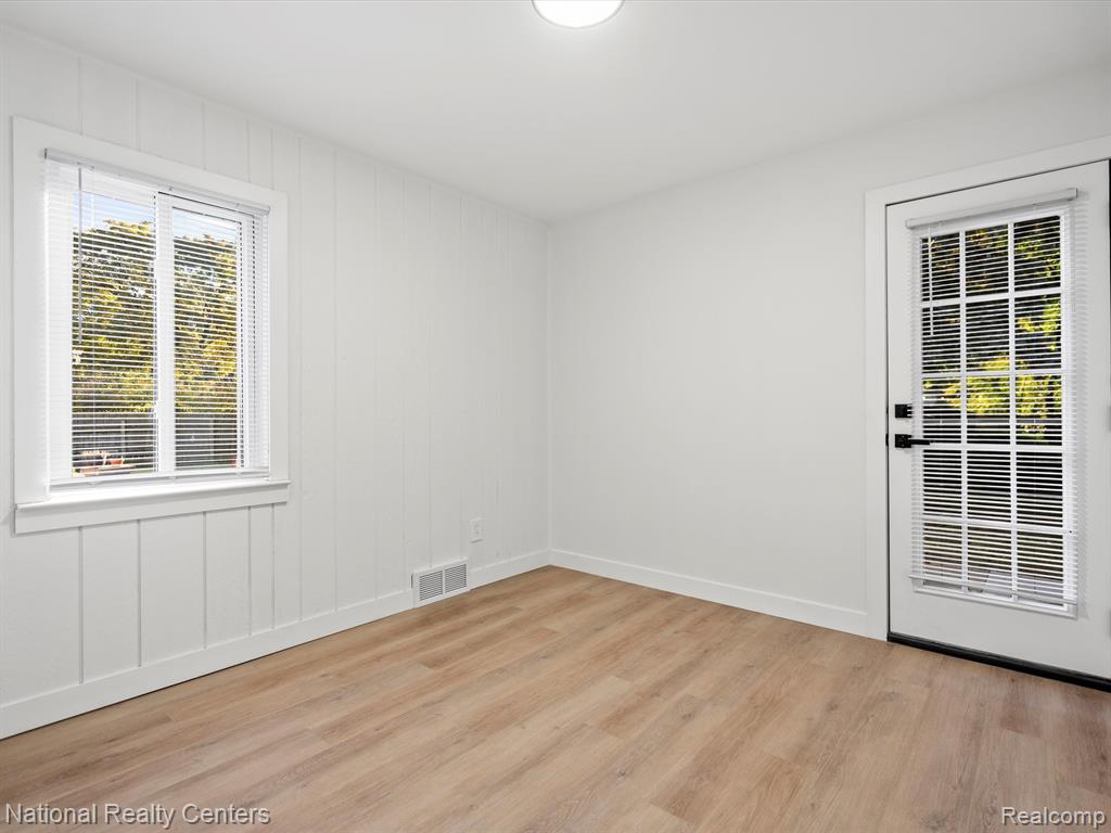 497 COOLIDGE Road, Birmingham, MI 48009 — Photo 18