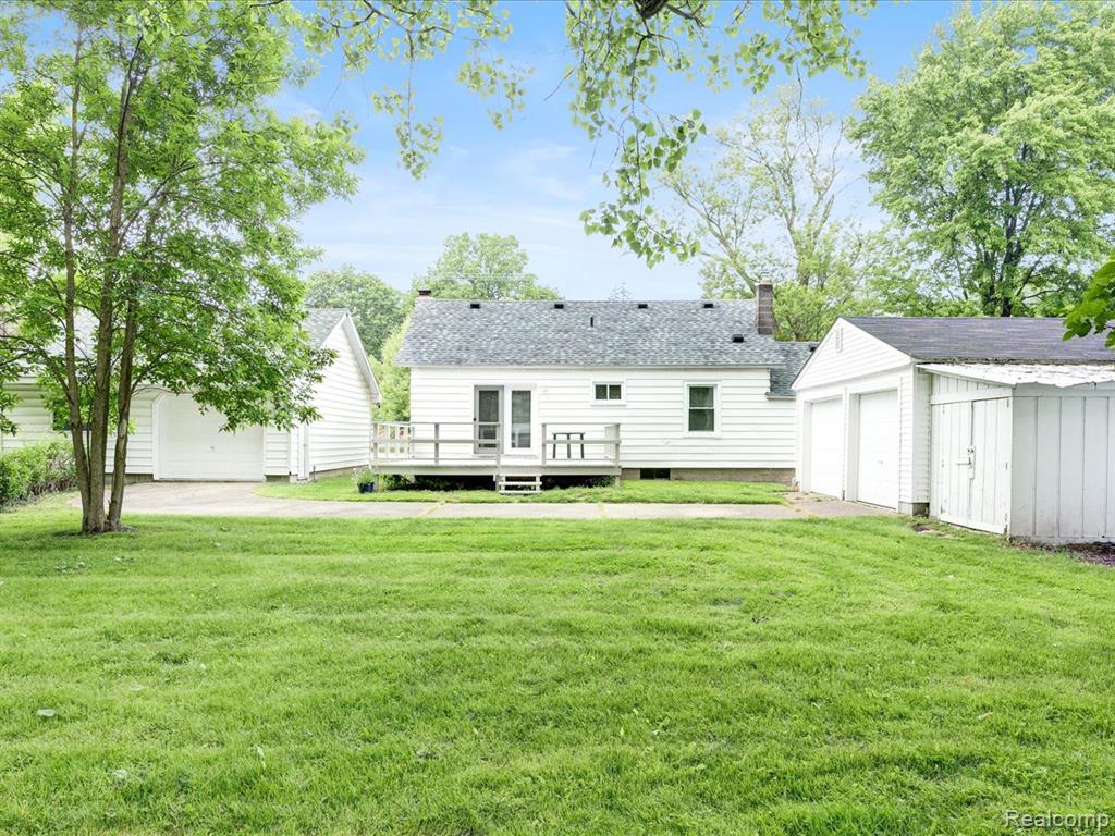 641 Michigan Avenue, Marysville, MI 48040 — Photo 2