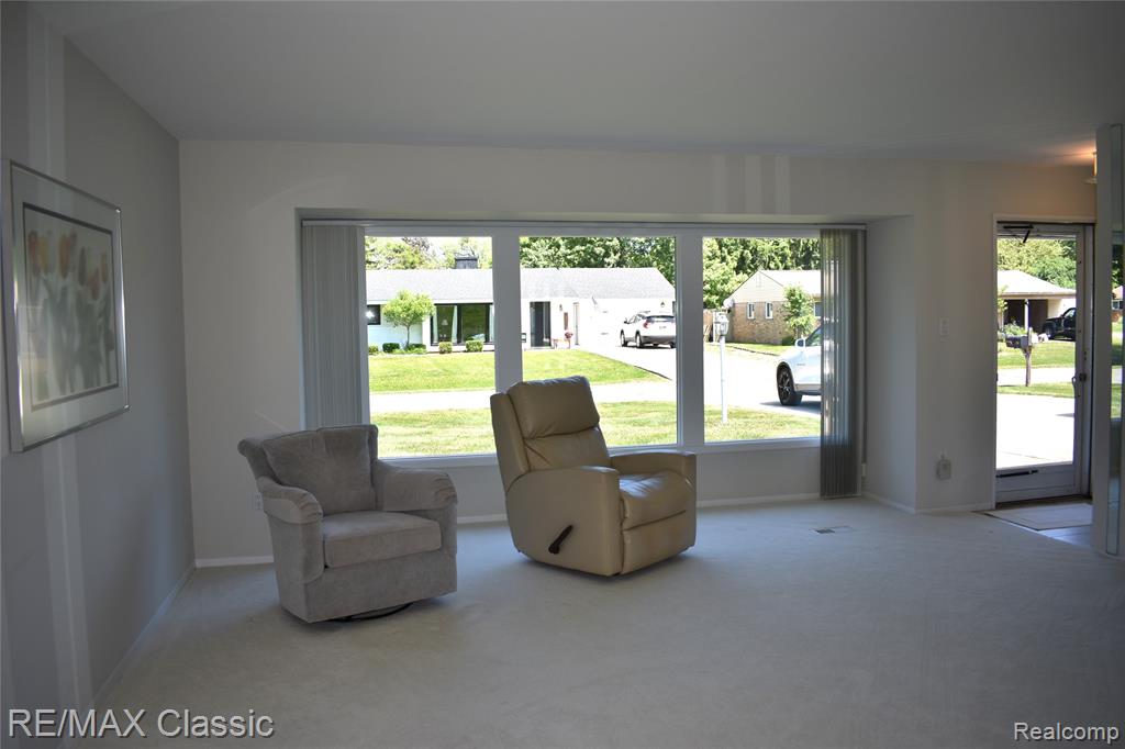 41147 S McMahon Circle, Novi, MI — Photo 5