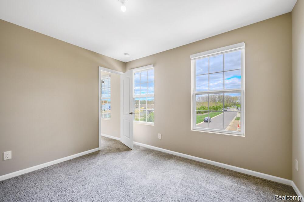 1674 Addison Circle, Walled Lake, MI 48390 — Photo 19