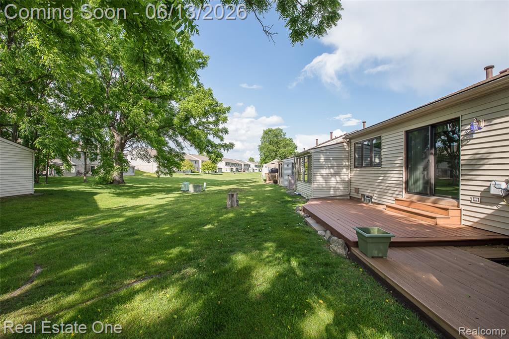 62292 Yorktown Drive, 2, South Lyon, MI 48178 — Photo 22