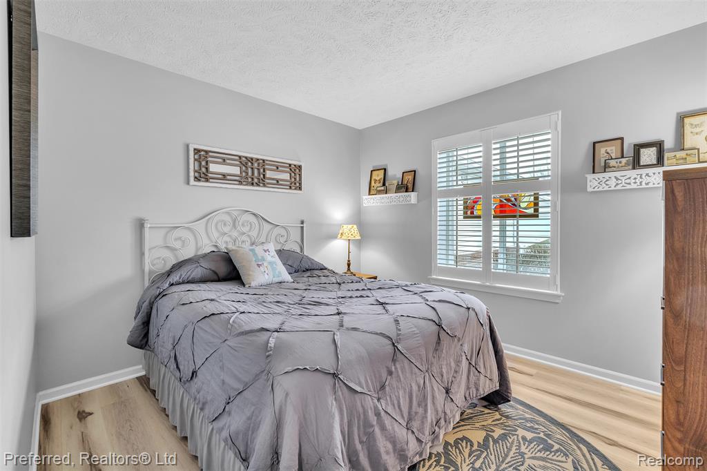 77 Sedum, Howell, MI 48843 — Photo 24