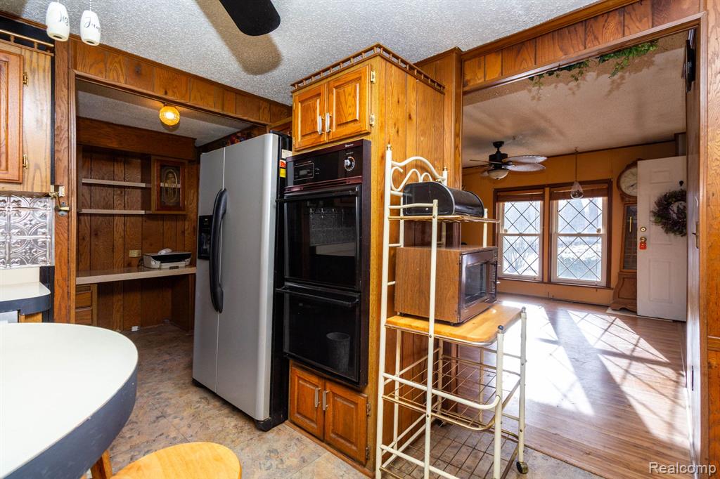 8200 Oakville Waltz Road, Belleville, MI 48111 — Photo 15