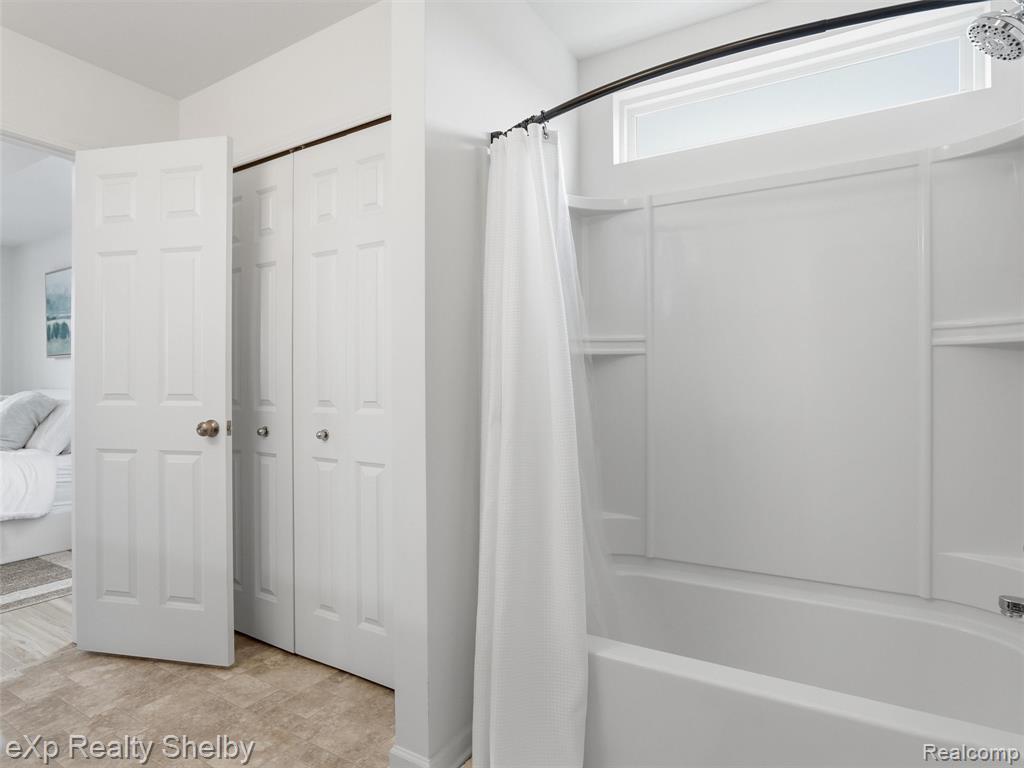 51435 Water Mark Drive, Macomb, MI 48042 — Photo 24