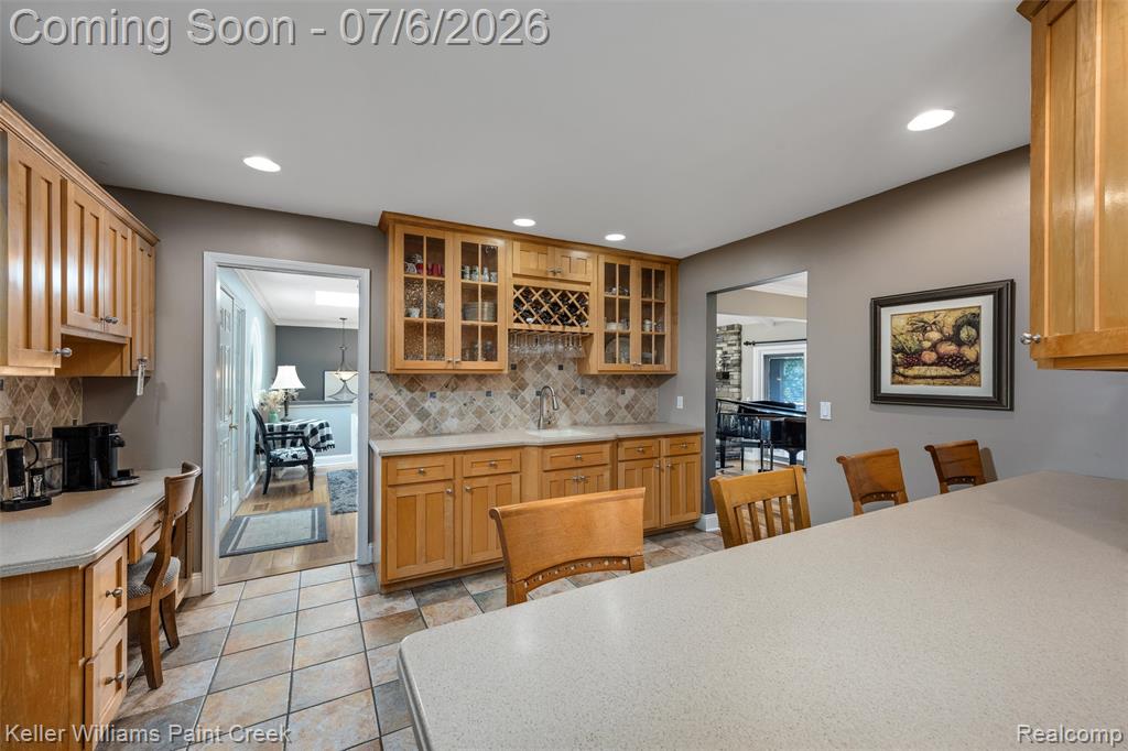 7148 Deerhill Drive, Clarkston, MI — Photo 12