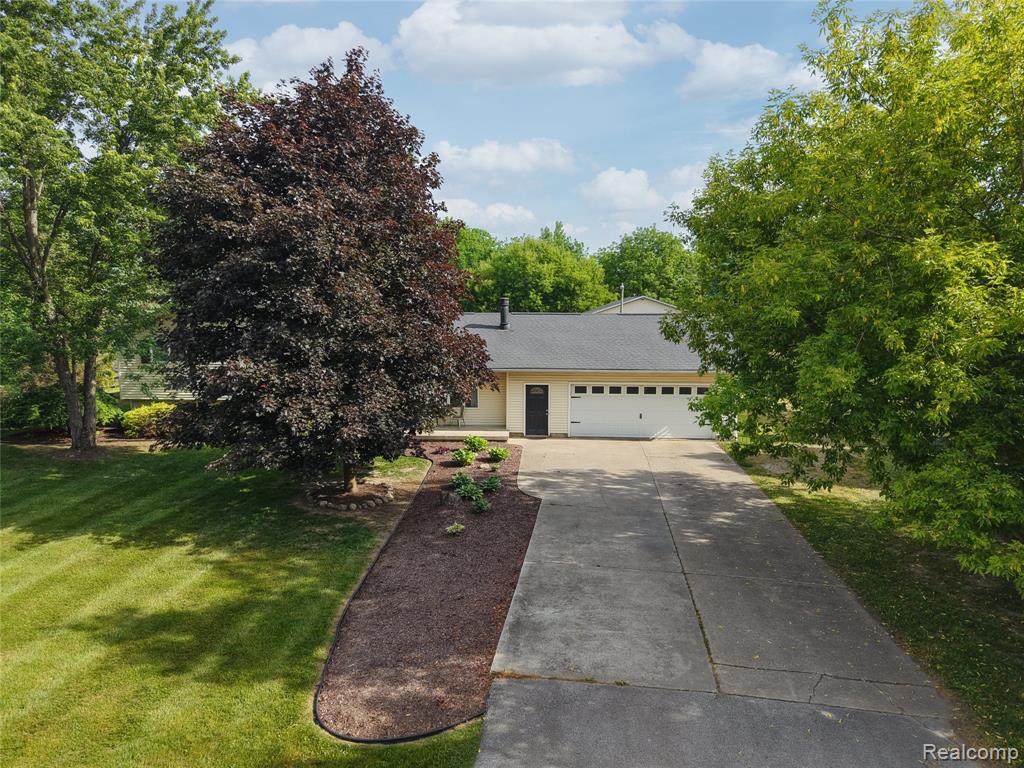 1055 E Hollywood Boulevard, Clio, MI 48420 — Photo 19