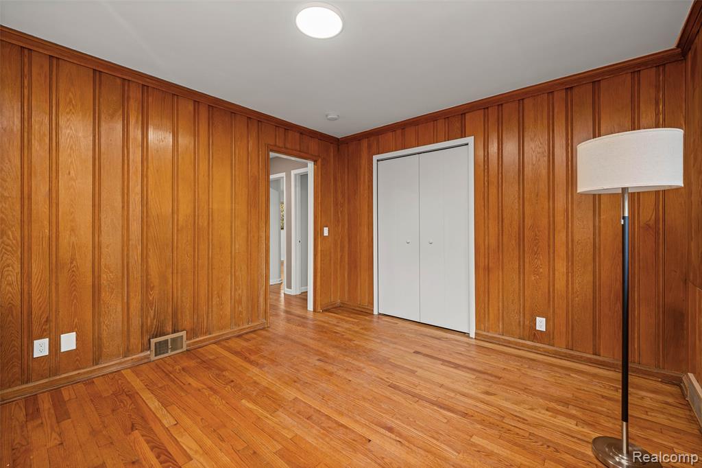 17240 Pontchartrain Blvd, Detroit, MI 48203 — Photo 30