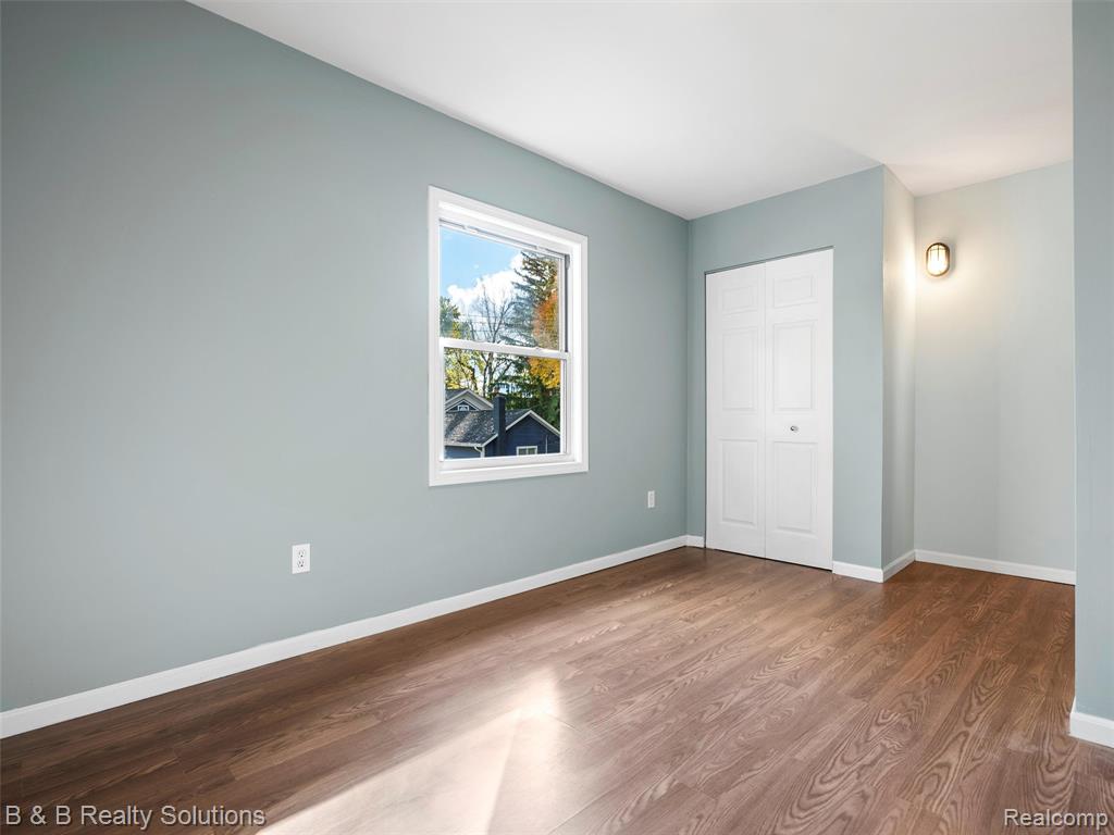 309 School Street, Almont, MI 48003 — Photo 14
