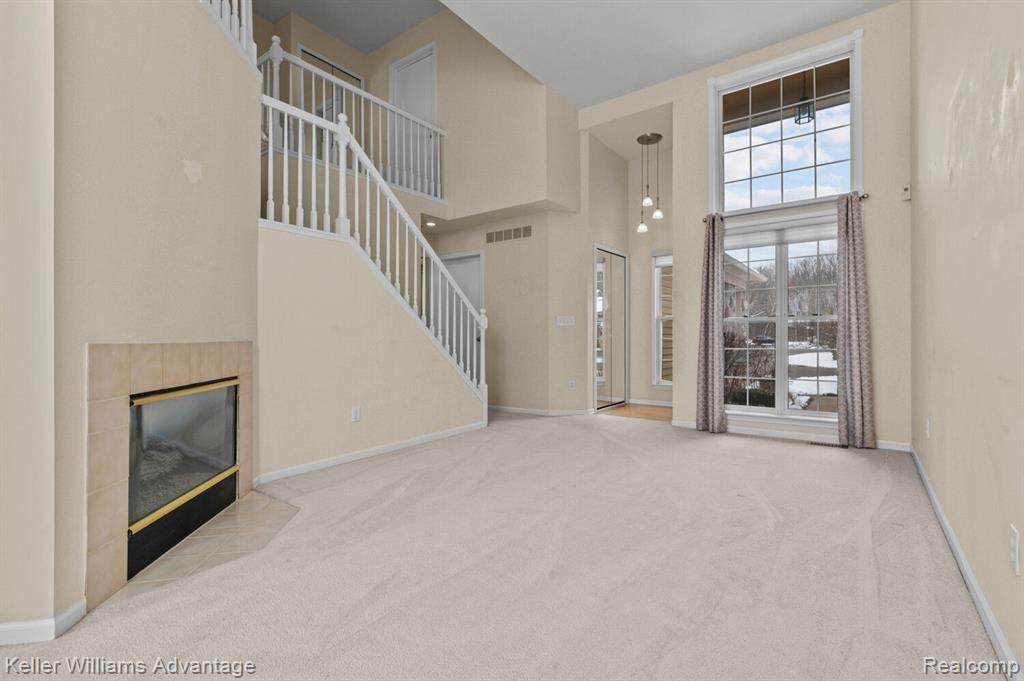 2527 PINE Drive, Wixom, MI 48393 — Photo 7