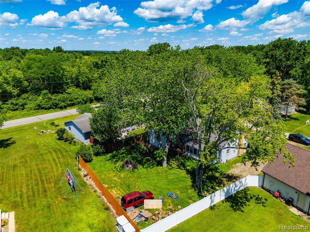 7700 Beachway Drive, Monroe, MI 48161 — Photo 23