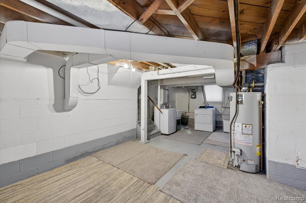 2327 Fernwood Avenue, Ann Arbor, MI 48104 — Photo 17
