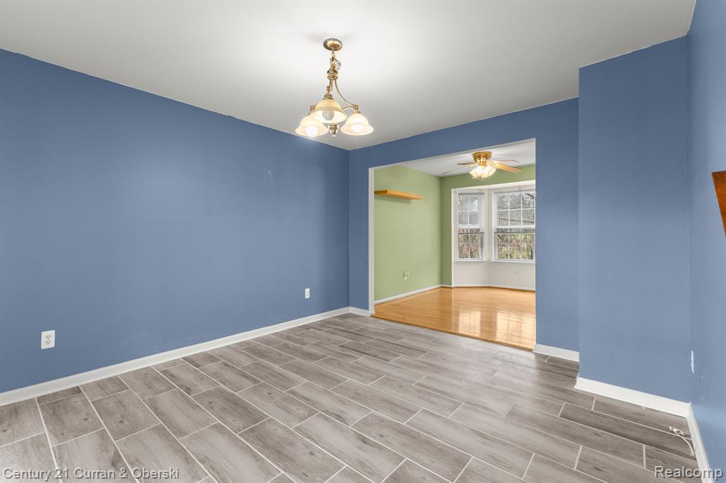 3052 TURNBERRY Lane E, Ann Arbor, MI 48108 — Photo 11