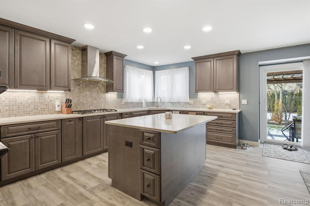 1275 Hendrie, Canton, MI 48187 — Photo 27