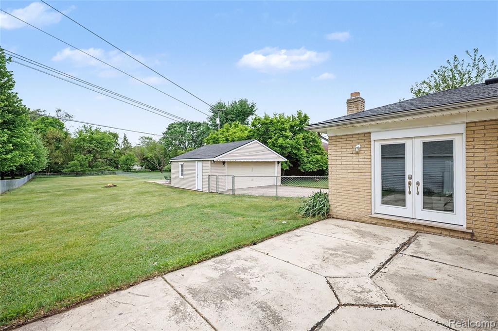 8530 Canal Road, Sterling Heights, MI 48314 — Photo 18