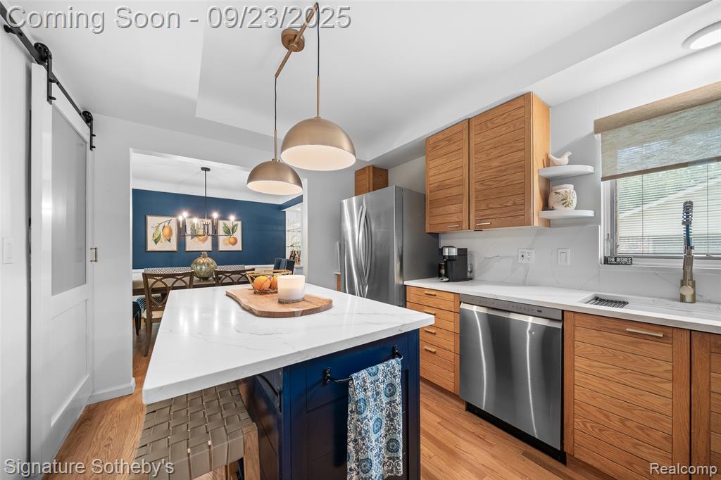 16207 Wetherby Street, Beverly Hills, MI 48025 — Photo 8
