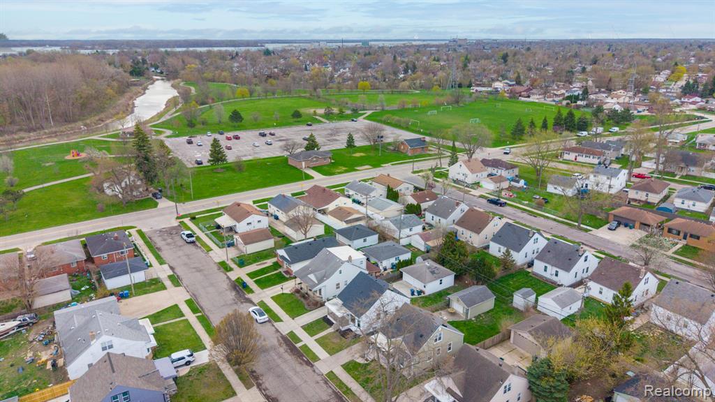 437 Mayflower Avenue, Lincoln Park, MI 48146 — Photo 43