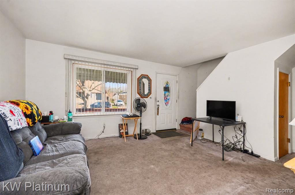 13308 Couwlier Avenue, Warren, MI 48089 — Photo 4