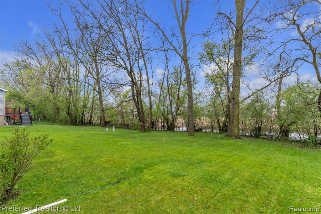 5722 King James Ln., Waterford, MI 48327 — Photo 40