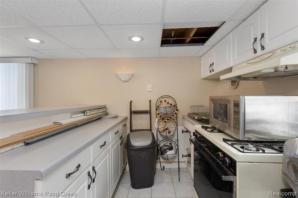 5615 Loveland Street, West Bloomfield, MI — Photo 27