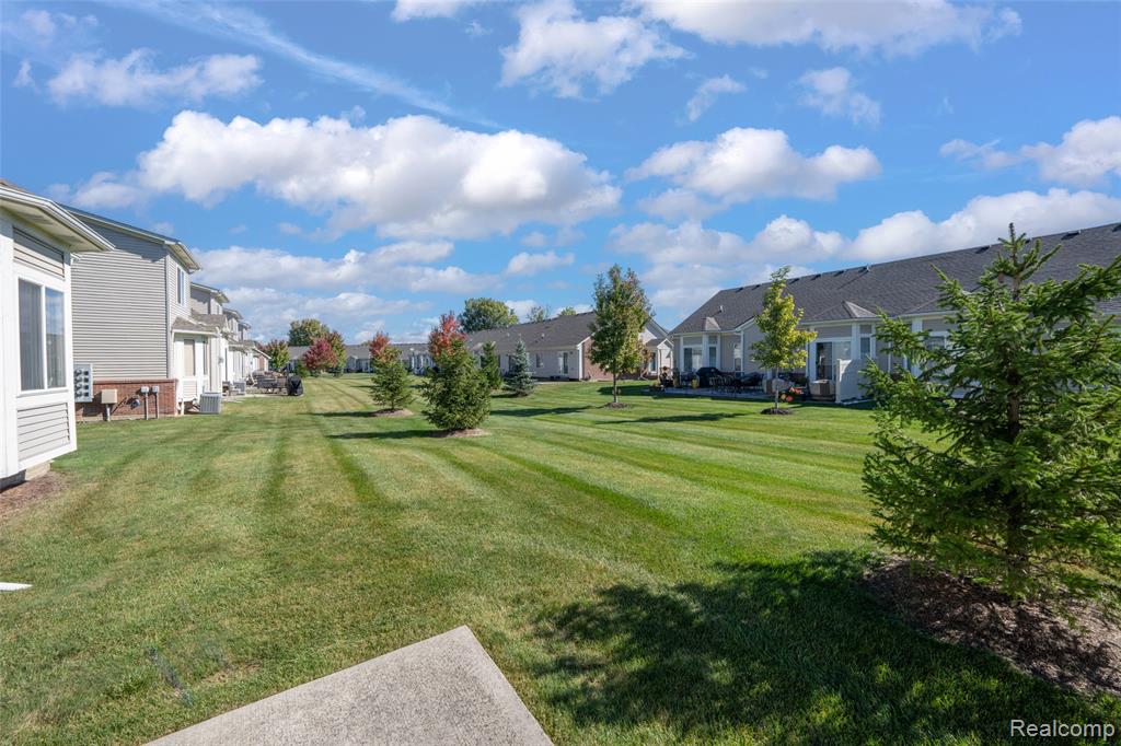 47302 Joanne Smith Lane, New Baltimore, MI — Photo 20